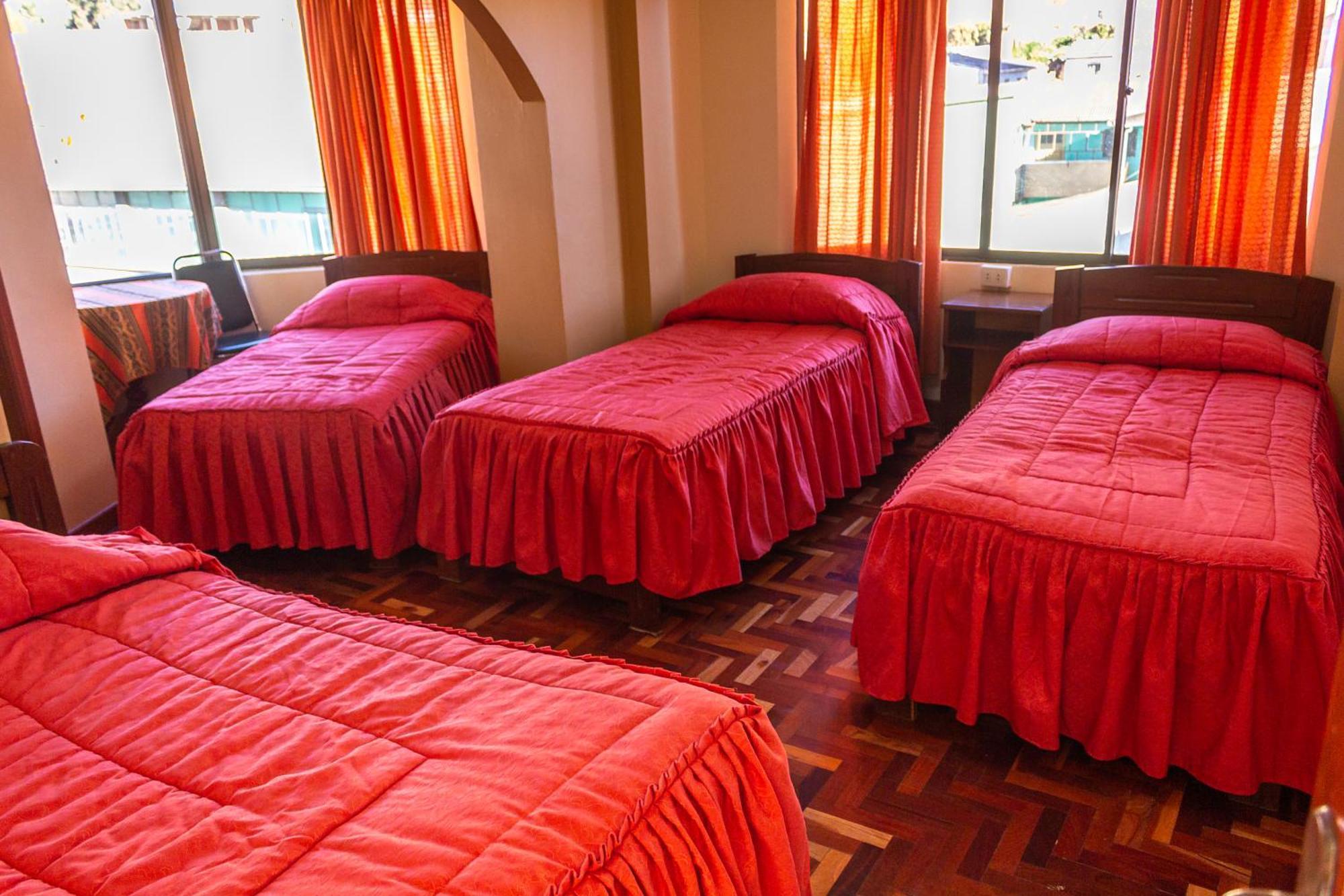 Hostal Sonia Copacabana  Eksteriør bilde