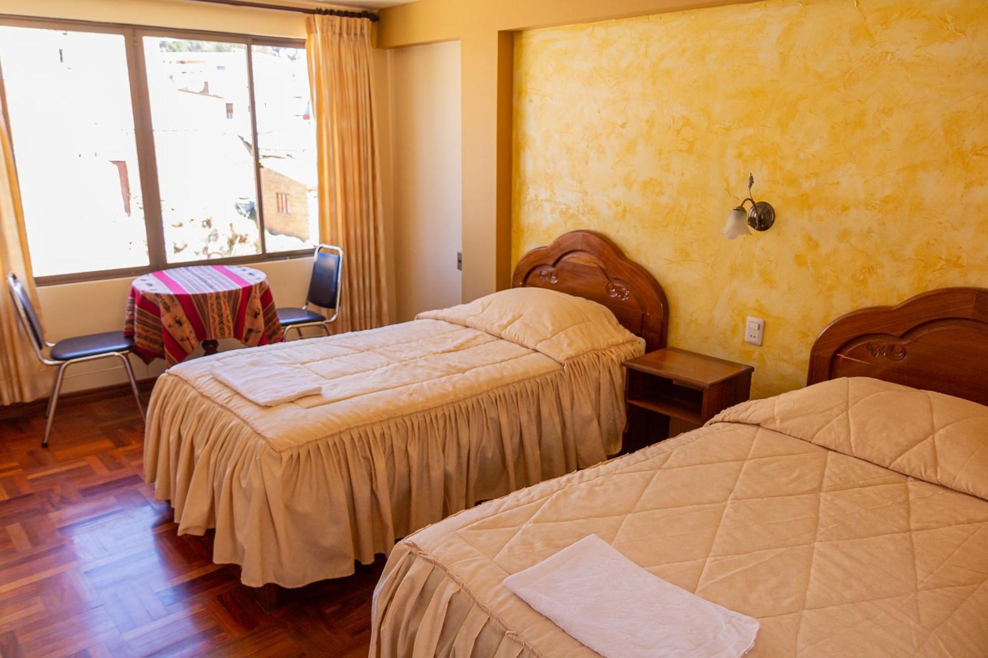 Hostal Sonia Copacabana  Eksteriør bilde